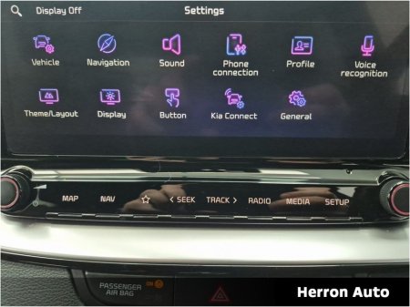 2025 Kia Ceed 1.0 GT Line Petrol €28,900 thumbnail