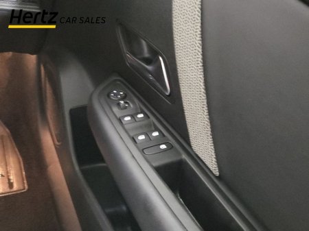 2023 Citroen C4 - thumbnail 19