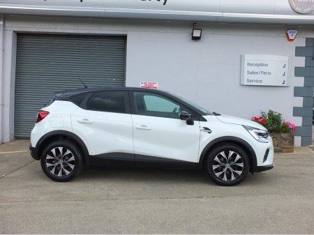 2022 Renault Captur LIMITED EDITION NAEB TCE 90 5DR €19,750