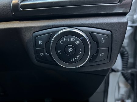 2020 Ford Mondeo - thumbnail 18