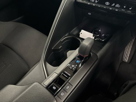 2024 Toyota C-HR - thumbnail 14