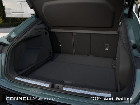 2026 Audi Q3 SPORTBACK *Leather, Black Edition* €68,750 thumbnail