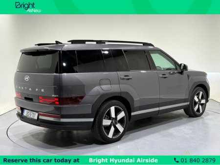 2025 Hyundai Santa Fe PHEV PREMIUM €64,950 thumbnail
