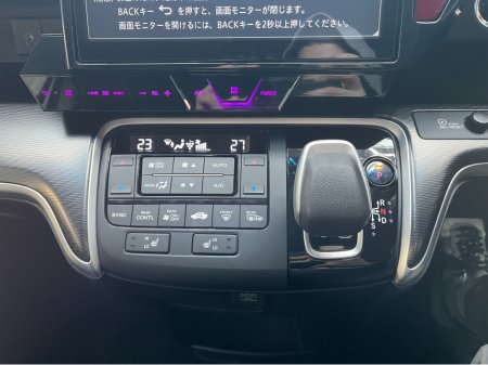 2017 Honda Stepwagon €21950 2017 HONDA STEPWAGON 7 SEATER AUTOMATIC  HYBRID G SENSING 2.0 AUTOMATIC / CRUISE CONTROL / REVERSE CAMERA / AUTOMATIC DOORS / 7 SEATS €21,950 thumbnail