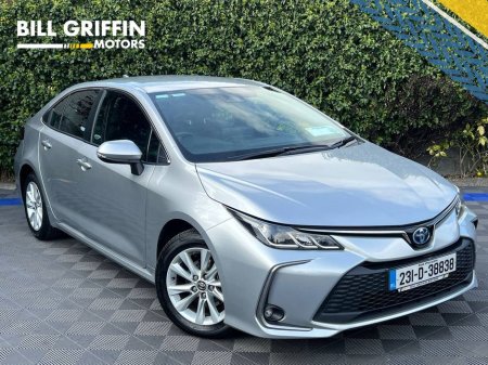2023 Toyota Corolla LUNA 1.8 HYBRID // DIGITAL CLUSTER // 16" ALLOYS // ADAPTIVE CRUISE CONTROL