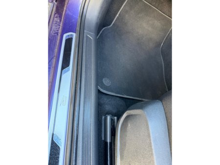 2023 Volkswagen Polo R-LINE 1.0 TSI 95BHP MANUAL 5SPEED 5 5DR thumbnail