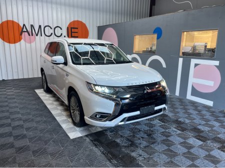 2019 Mitsubishi Outlander €22950! OUTLANDER 2.4 HYBRID / 72k KMs / HEATED SEATS + STEERING WHEEL , REVERSE CAMERA , ADAPTIVE CRUISE & MORE