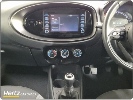 2023 Toyota Aygo X - thumbnail 14