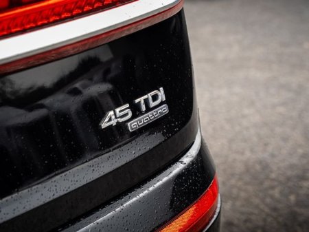 2021 Audi Q7 - thumbnail 6