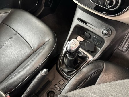 2019 Renault Captur - thumbnail 13