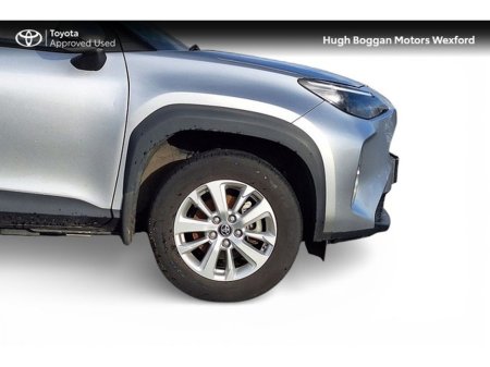 2024 Toyota Yaris Cross HYBRID LUNA, LADY OWNER! €28,995 thumbnail