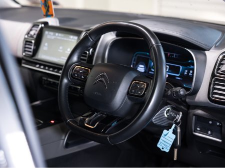 2021 Citroen C5 Aircross FEEL PURETECH 130 6MT 4DR €19,950 thumbnail