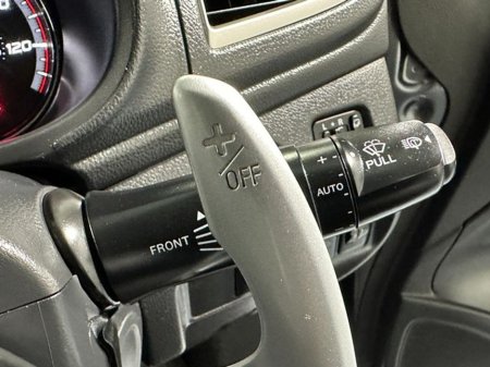 2020 Mitsubishi L200 2.3 Warrior Automatic €24,500 thumbnail