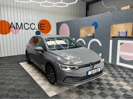 2024 Volkswagen Golf - thumbnail 1