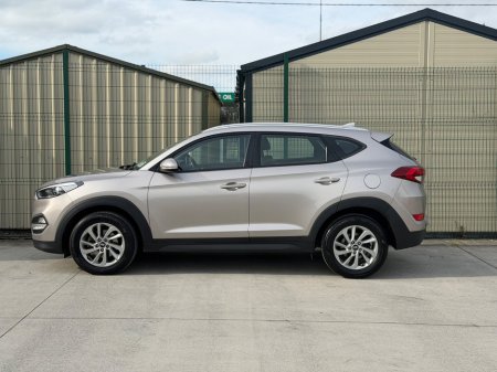 2015 Hyundai Tucson - thumbnail 4