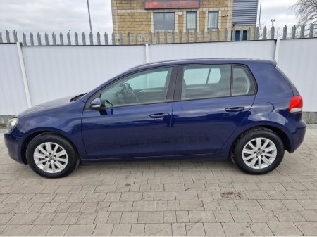 2012 Volkswagen Golf - thumbnail 6