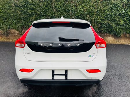 2015 Volvo V40 PRIVACY GLASS //  // REVERSE CAM €12,950 thumbnail