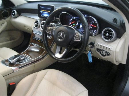 2017 Mercedes-Benz C Class 180 D AVANTGARDE AUTO 4DR €15,950 thumbnail