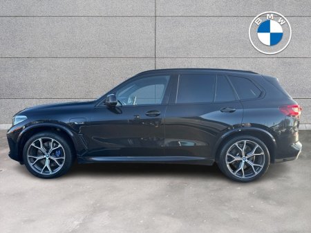 2022 BMW X5 xDrive45e M Sport €65,950 thumbnail