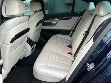 2020 BMW 7 Series 730d M Sport Pro €49,990 thumbnail