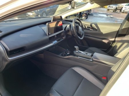 2024 Toyota Prius PLUG IN €40,950 thumbnail