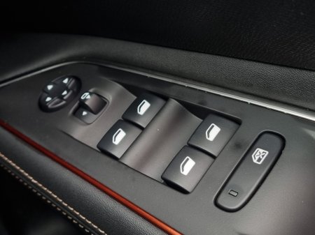 2019 Peugeot 3008 - thumbnail 27