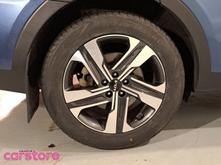 2022 Kia Sorento 1.6 PHEV K3 4X4 7 seats €41,880 thumbnail