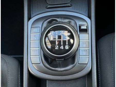 2024 Hyundai Kona 1.0 T-GDI Elegance €30,950 thumbnail