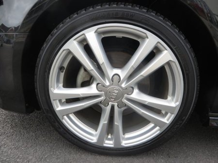 2018 Audi A3 1.4 TFSi S-Line Auto / Low Kilometers / €22,950 thumbnail