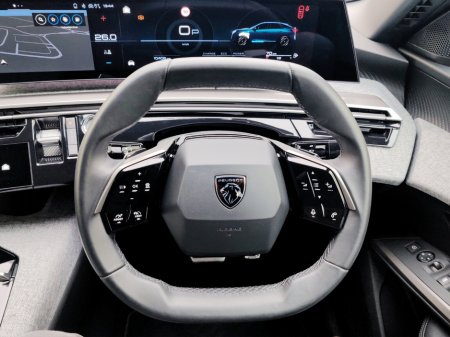 2025 Peugeot 3008 - thumbnail 5