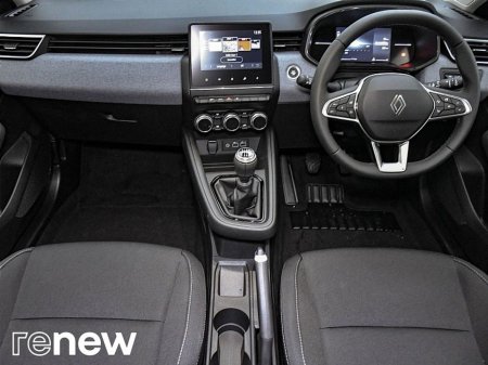 2025 Renault Clio - photo 2