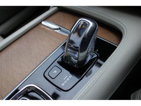 2019 Volvo XC90 - thumbnail 16