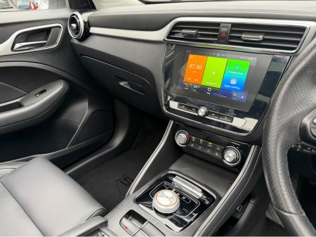 2020 MG ZS EXCLUSIVE EV 143PS 5DR AUTO €13,950 thumbnail