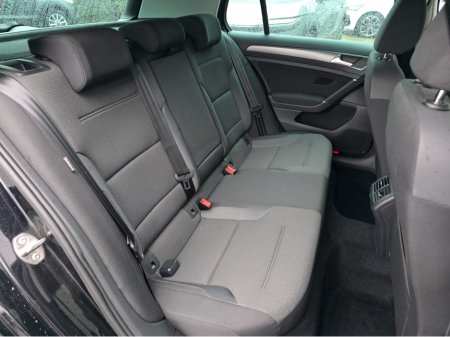 2020 Volkswagen Golf - thumbnail 18