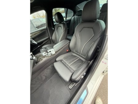 2020 BMW 5 Series - thumbnail 11