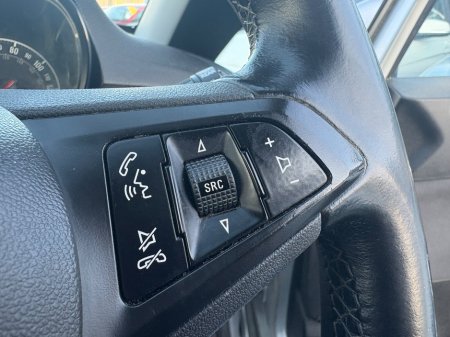 2016 Vauxhall Corsa - thumbnail 23