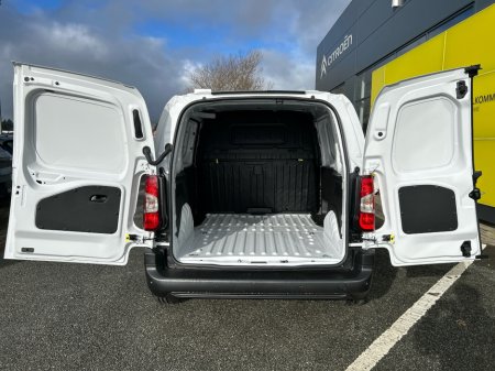 2026 Opel Combo 19 KOMF L1H1-1.5 100PS D thumbnail