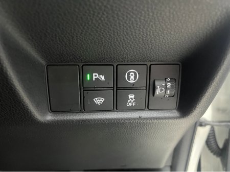 2020 Honda Fit - thumbnail 11