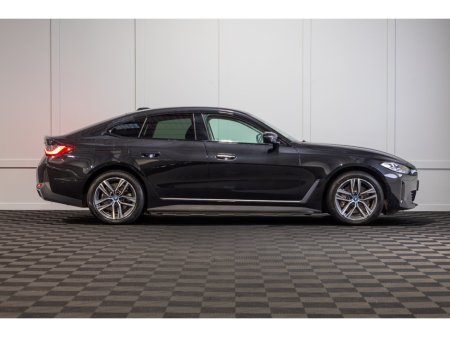 2023 BMW i4 eDrive40 Sport €34,950 thumbnail