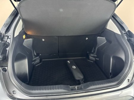 2024 Toyota Yaris Cross LUNA 4DR AUTO €28,950 thumbnail