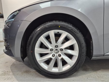 2023 Skoda Superb AMBITION 2.0 TDI 150HP 5DR €28,950 thumbnail