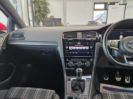 2018 Volkswagen Golf 2.0 TDI 5DR 184HP GTD thumbnail