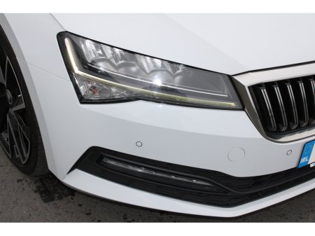 2021 Skoda Superb - thumbnail 9