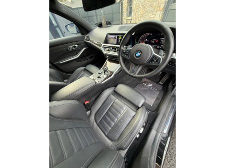 2019 BMW 3 Series  €32,995 thumbnail