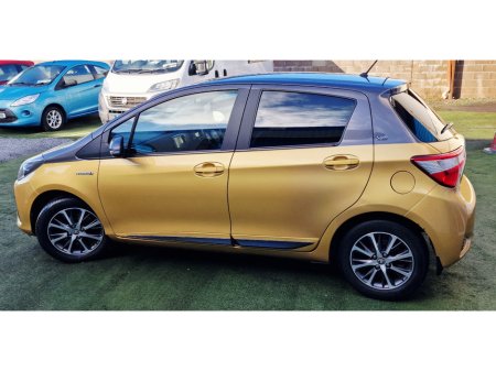 2019 Toyota Yaris Y20 AUTO 1.5 HYBRID LIMITED EDIT €14,999 thumbnail