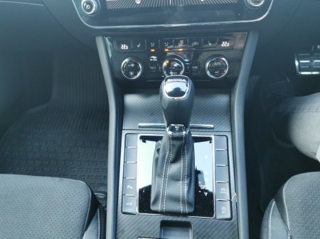 2024 Skoda Superb - thumbnail 18