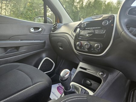 2019 Renault Captur - thumbnail 28