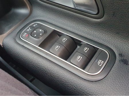 2019 Mercedes-Benz A Class SE EXECUTIVE A180D 1.5D 115BHP AUTOMATIC NCT 02/28 FINANCE AVAILABLE @ €90 PER WEEK 2 KEYS/ HALF LEATHER/ REVERSE CAMERA/ MERCEDES COMMAND SYSTEM/ HISTORY CHECKED €19,900 thumbnail