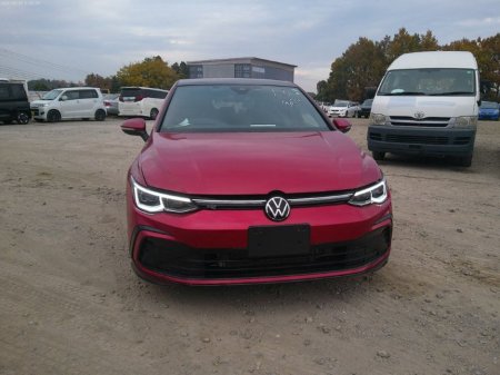 2022 Volkswagen Golf 1.5 eTSI 130HP R-Line DSG MHEV €28,950 thumbnail
