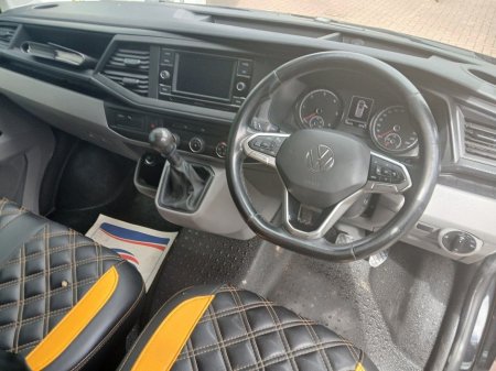 2021 Volkswagen Transporter - thumbnail 13